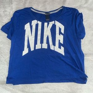Nike tee